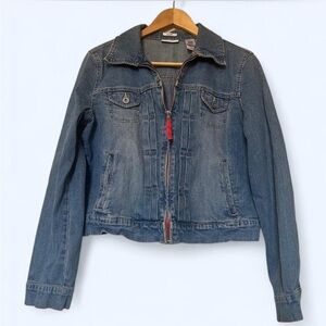 💙CUTE JEAN JACKET!💙